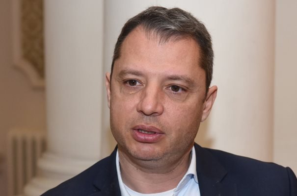 ИЗВЪНРЕДНО И ПЪРВО В ПИК! Прокуратурата предлага на Гешев да поиска имунитета на Делян Добрев ИЗВЪНРЕДНО И ПЪРВО В ПИК! Прокуратурата предлага на Гешев да поиска имунитета на Делян Добрев