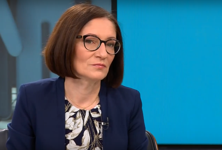 НСИ: Намалява средната продължителност на живота на българина