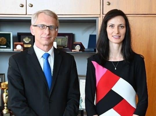 ЕКСКЛУЗИВНО В ПИК: Готов е кабинетът Денков. Асен Василев финансов по настояване на Бойко Борисов. На линия е и Лорер плюс куп партийци от ПП. Шеф на МВР - Янкулов, който...