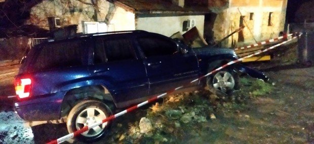 Гранични полицаи влязоха в гонка с пиян шофьор от Царево