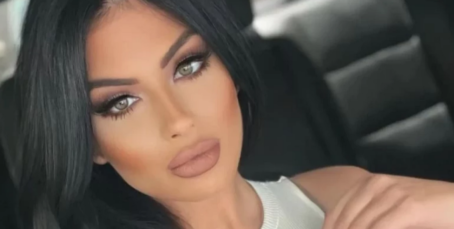 Мис България се пусна без фотошоп и по прашки (СНИМКА 18+)