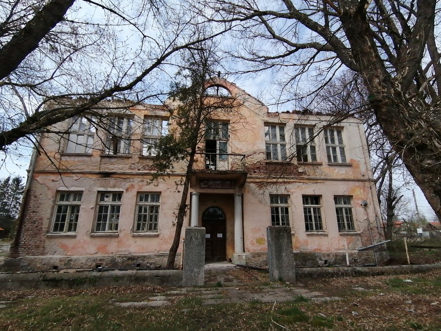 Изграждат първия в България и на Балканите Институт по екологично строителство