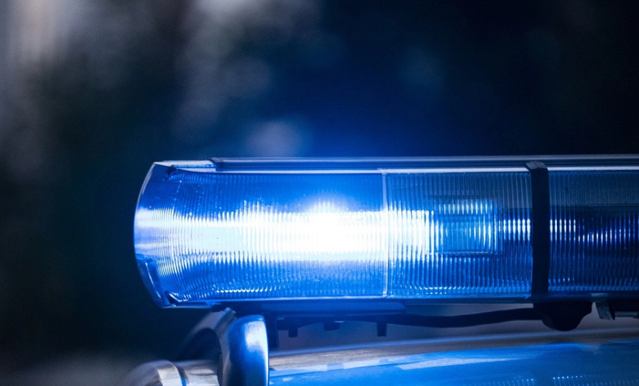 Пияният 13-годишен хлапак подкарал колата след една бира вкъщи и втора с баща си