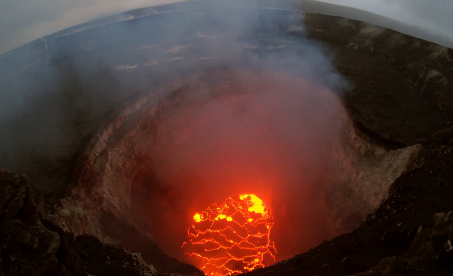 Вулканът Килауеа отново изригна (ВИДЕО)