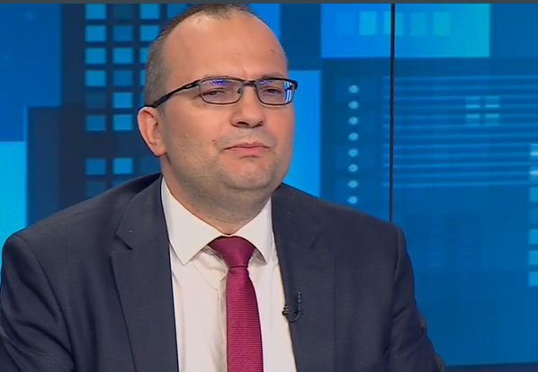 Мартин Димитров: Ще разговаряме с всички в парламента за конституционната реформа въпреки Пеевски