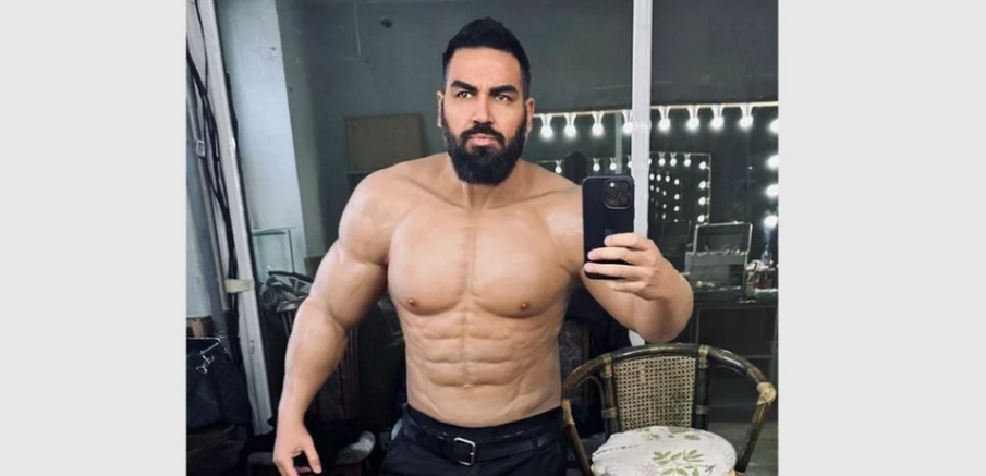 Азис като Мария Бакалова: Отива в Холивуд, иска роля на мъжкар и целувки с Холи Бери