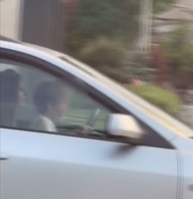 БЕЗОБРАЗИЕ: Пак заснеха дете зад волана на възлово кръстовище в София