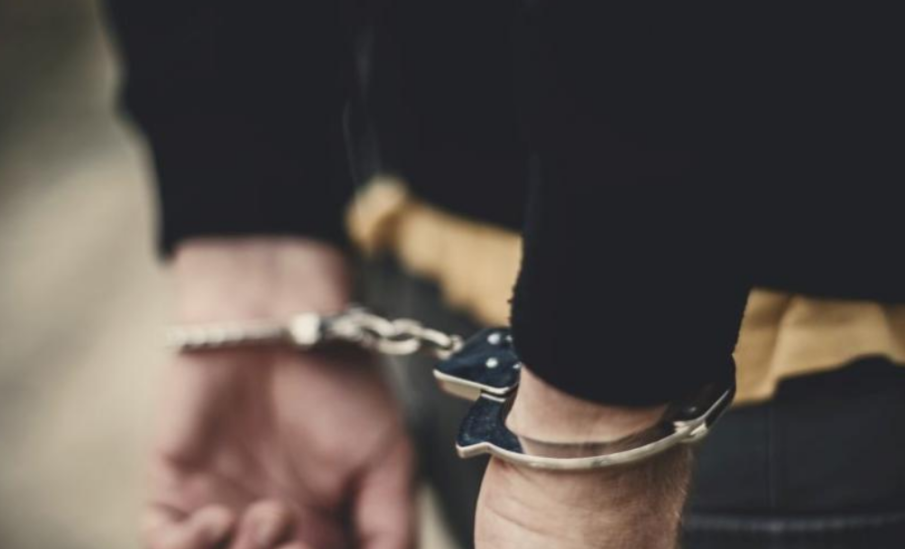 В Павликени задържаха издирван от полицията мъж