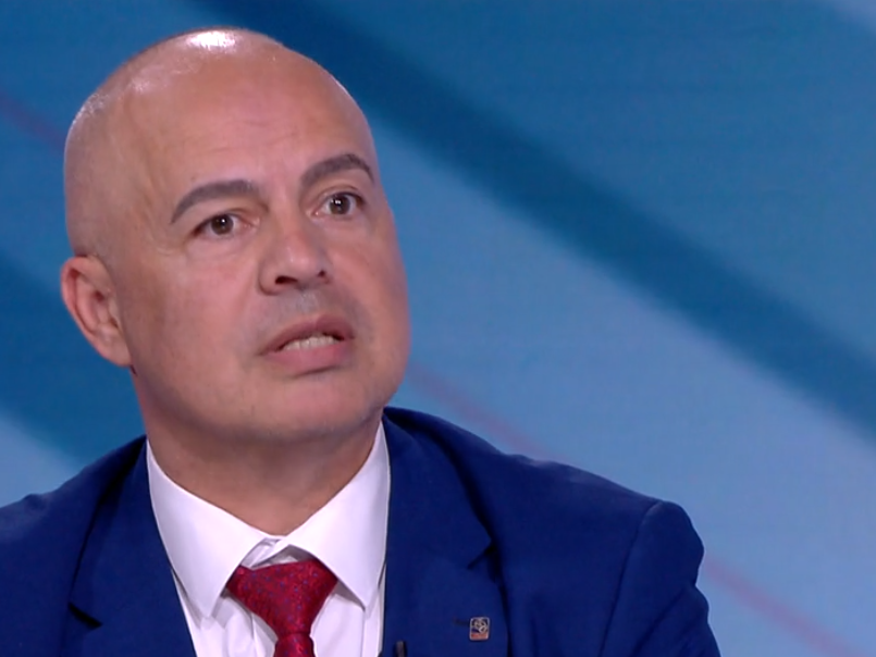 Георги Свиленски: Проблемът с корумпираните политици не се решава с конституционна реформа Комисията за имунитетите е абсолютно безсмислена