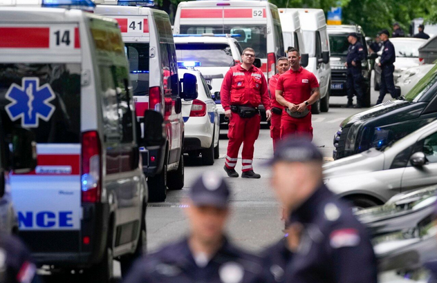 Ученик стреля в училище в Босна и Херцеговина, ранен е учител