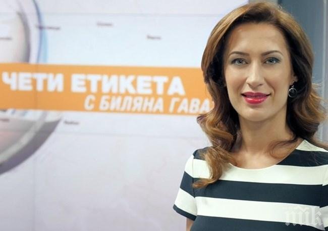 САМО В ПИК И РЕТРО: Биляна Гавазова работи в супермаркет