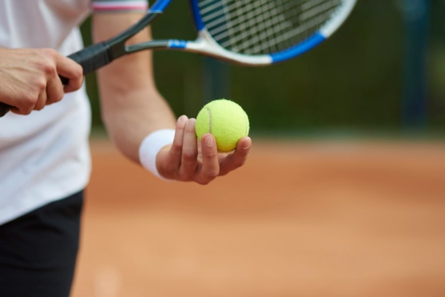 Две тенисистки с отнети права до живот на заради уредени мачове