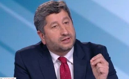 Христо Иванов: Ние, както и Кирил Петков е казал, няма да търпим ГЕРБ да отказват да променим страната, сглобката ще загуби смисъл и правителството ще падне