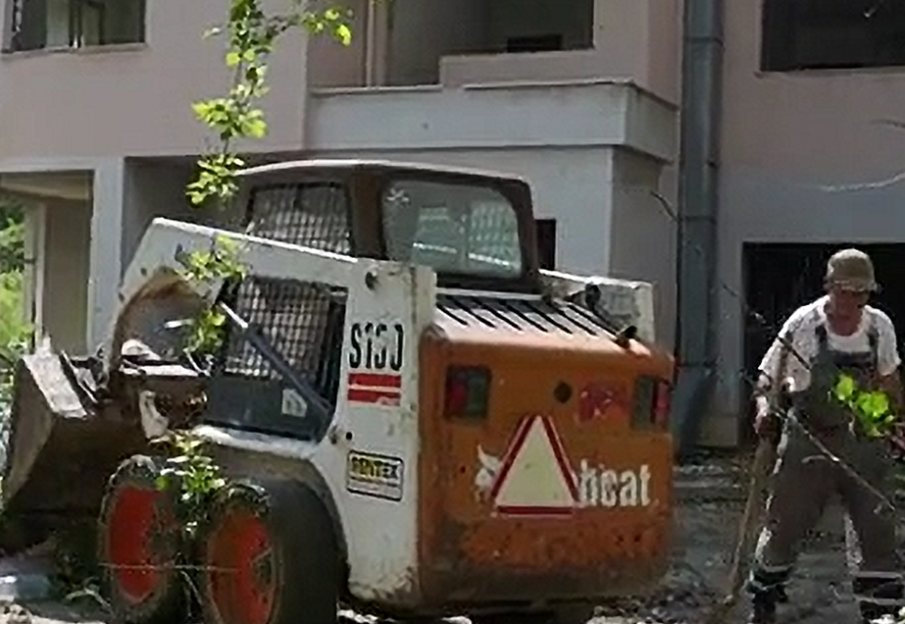 Премахнаха гето в столичния район „Лозенец (ВИДЕО)