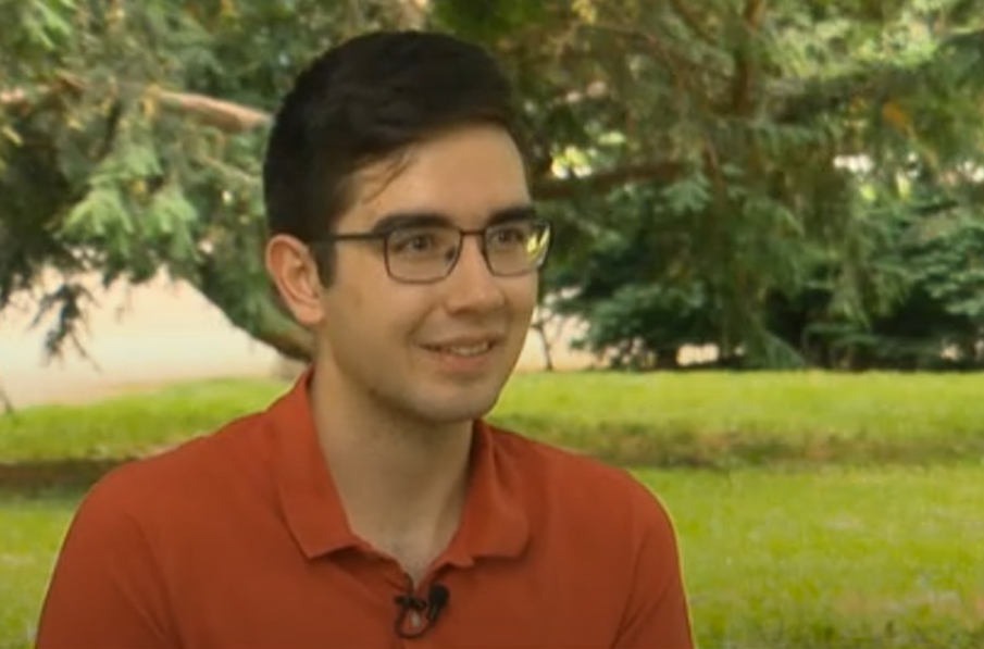 Най-добрият български ученик по биология се нуждае от средства, за да отиде да учи в Кеймбридж