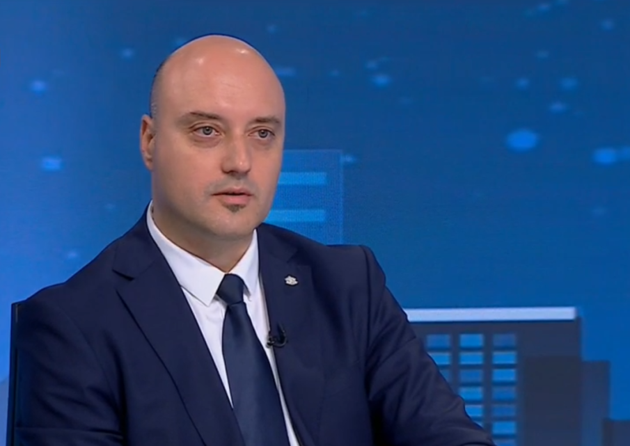 Атанас Славов: Наложителна е проверка на професионалните и нравствените качества на Сарафов