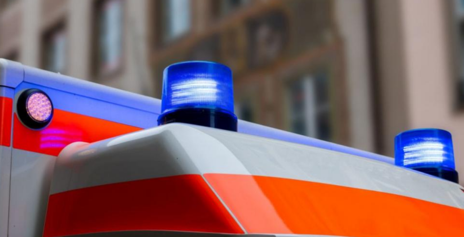 Мъж падна от стълба в русенска гимназия