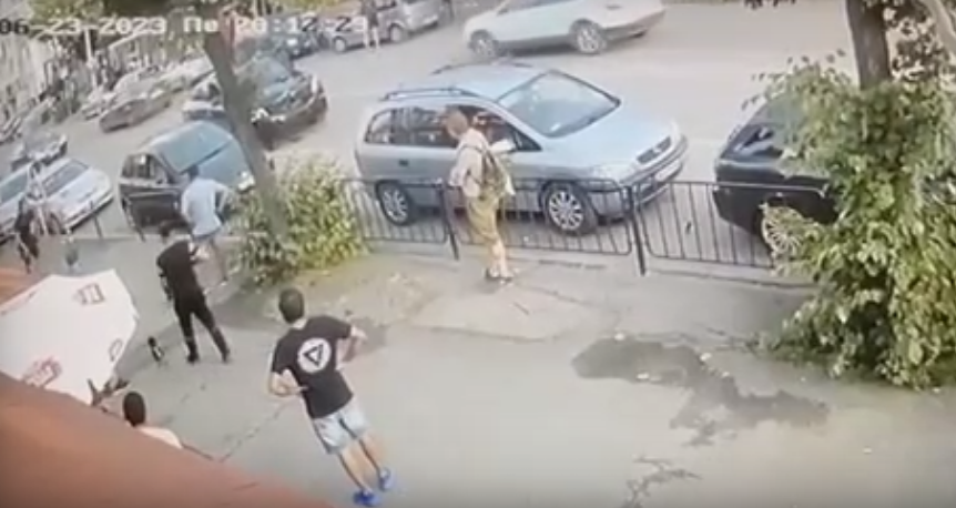 Първи кадри от масовия бой в „Люлин“ (ВИДЕО)