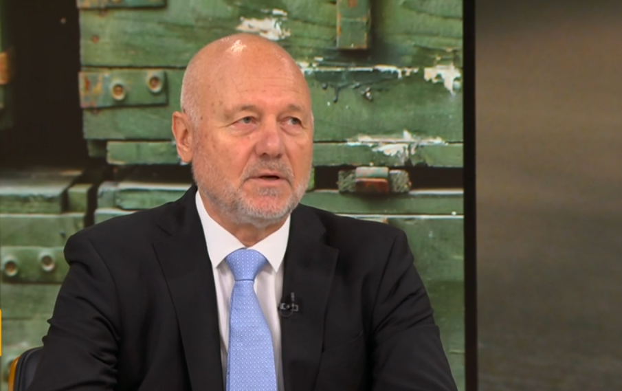 Тагарев: Няма логически доводи, че оказването на помощ на Украйна ще ни въвлече във война