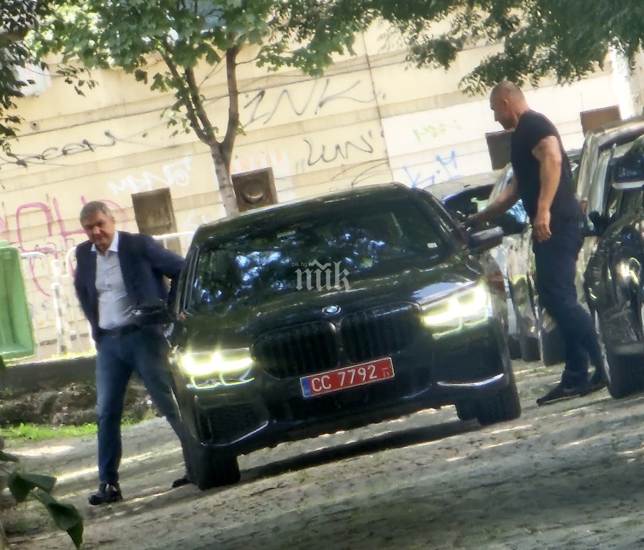 ЕКСКЛУЗИВНО В ПИК: Мъжът на Мата Хари нахлу на Чаталджа при Киро и Асен