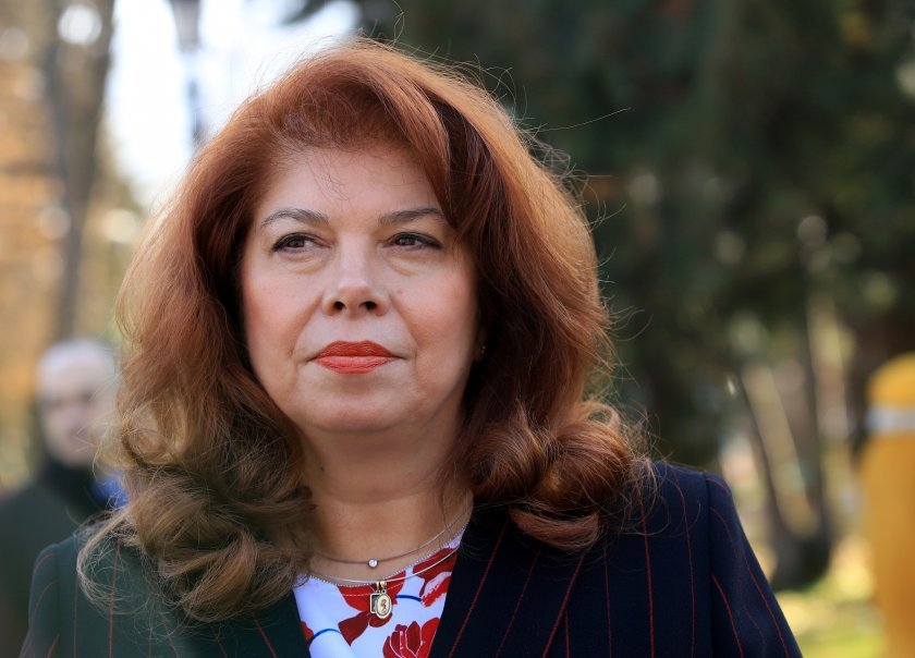 Илияна Йотова: Липсва политическа култура и при двете страни в коалицията