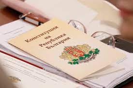 Конституционният съд образува дело по искане на Възраждане и ИТН за промените в основния закон