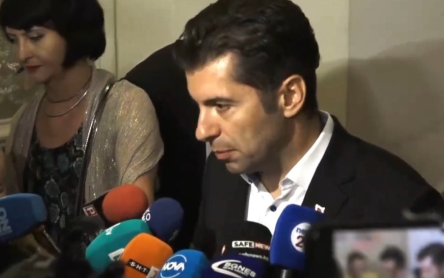 ПИК TV! Киро се похвали с напредък в отношенията с ГЕРБ и забрави за съществуването на Демократична България (ВИДЕО)