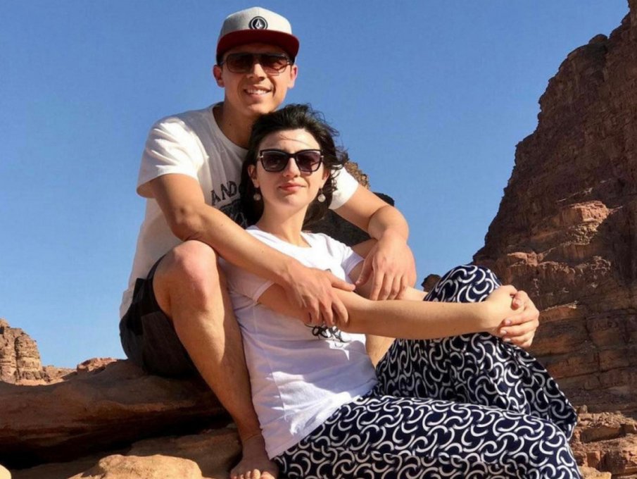 САМО В ПИК И РЕТРО: Лена и Миро на сватба в...(СНИМКА)