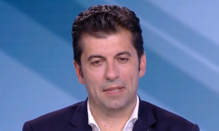 УНИКАЛНО ШОУ: Няма да повярвате как Киро обясни сглобката с ГЕРБ и ДПС