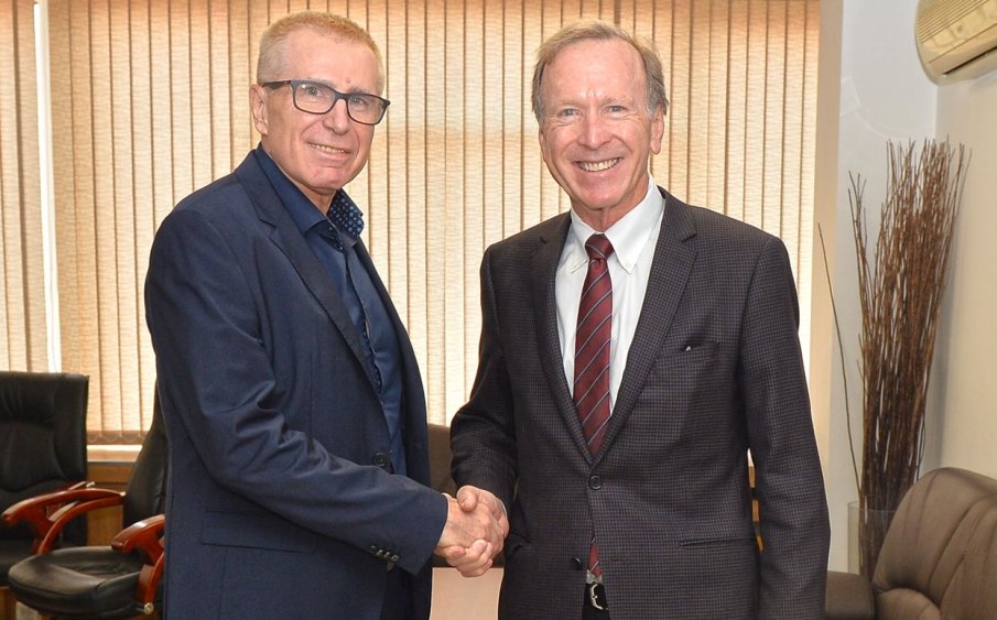 Христо Ковачки се срещна с Нийл Буши глобални технологични лидери