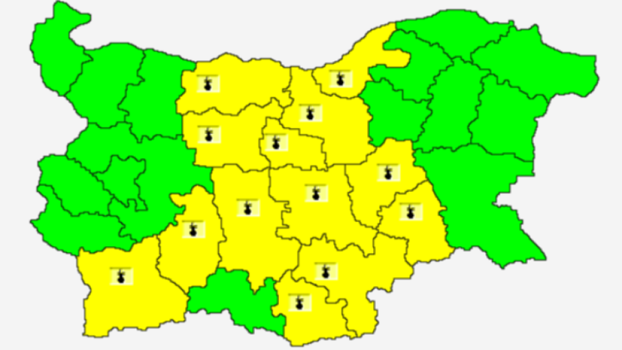 Жълт код за жеги в половин България