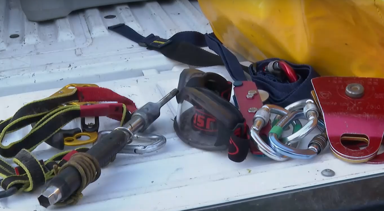 След акцията в незаконен рудник: Разказ на спасителния екип