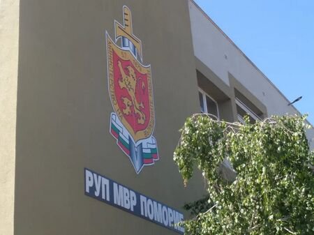 УЖАСЯВАЩА ДРАМА В ПОМОРИЕ! 14-годишно момиче отвлечено, цяла нощ полицията издирва похитителя