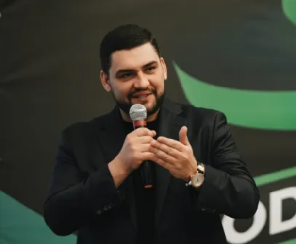 Почина разработчикът на шпионския софтуер на Путин