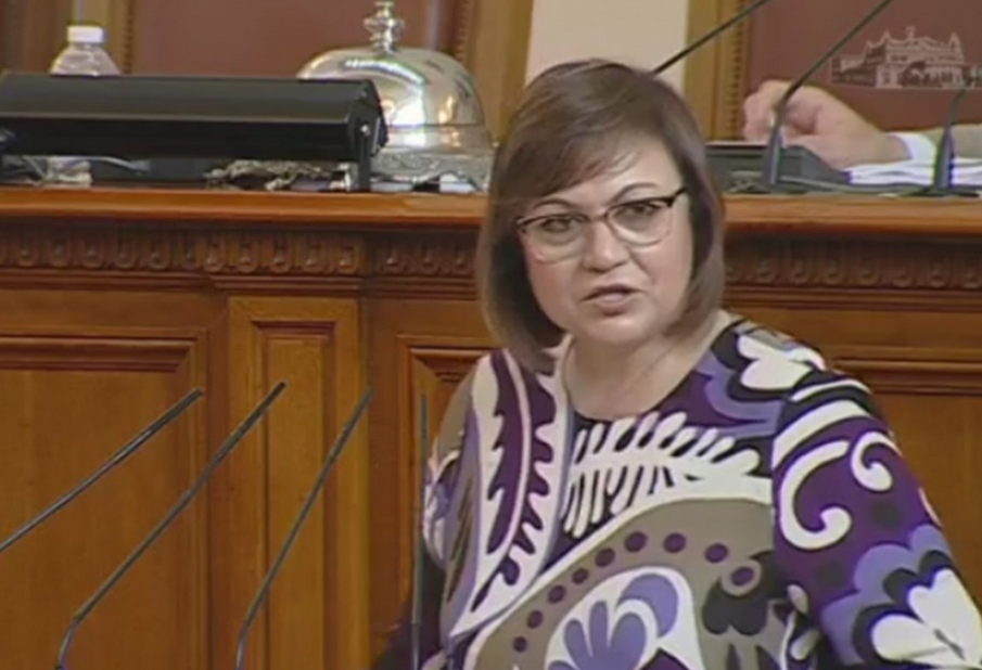 Депутатите решиха 780 лева обезщетение за втората година от майчинството