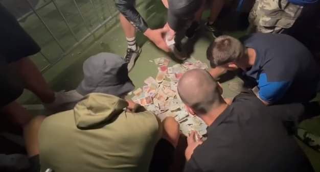 Александър Сиди: Държавата предаде задържаните в Скопие българи, продажниците мълчат гузно. Кой да реагира адекватно?! ПростоКирото ли? Или европейският чиновник Габриел?!