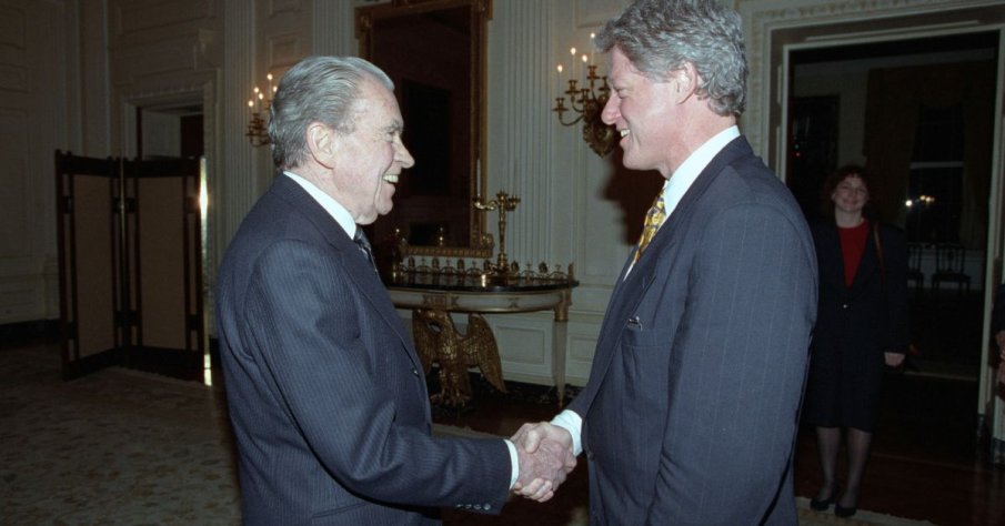 През 1994 г. Никсън предупреждава Клинтън за бъдеща война в Украйна