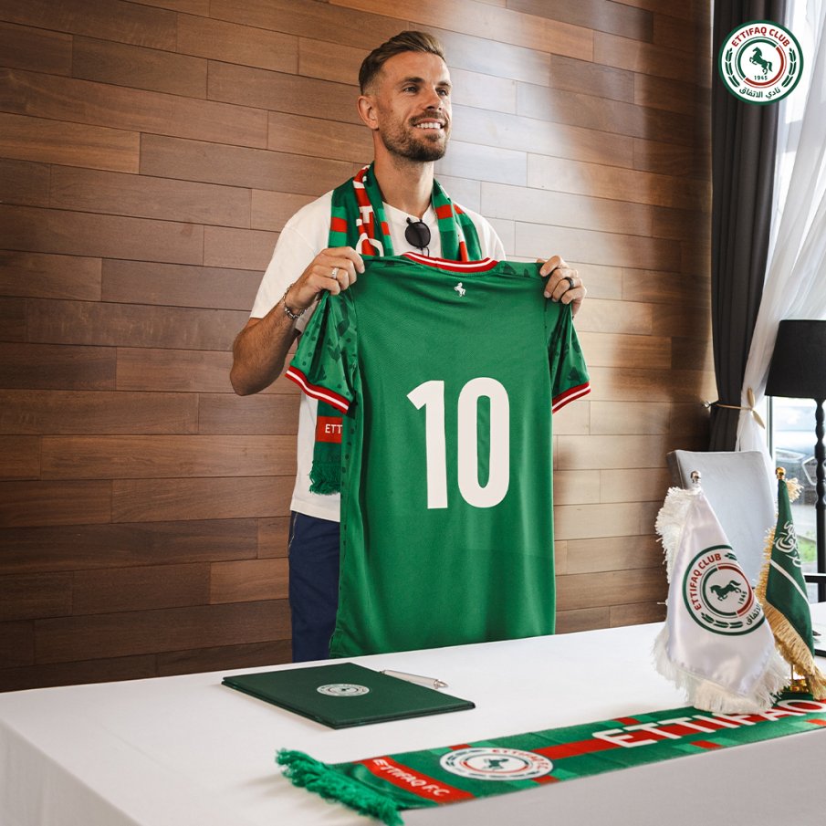 Джерард взе капитана на Ливърпул в Саудитска Арабия