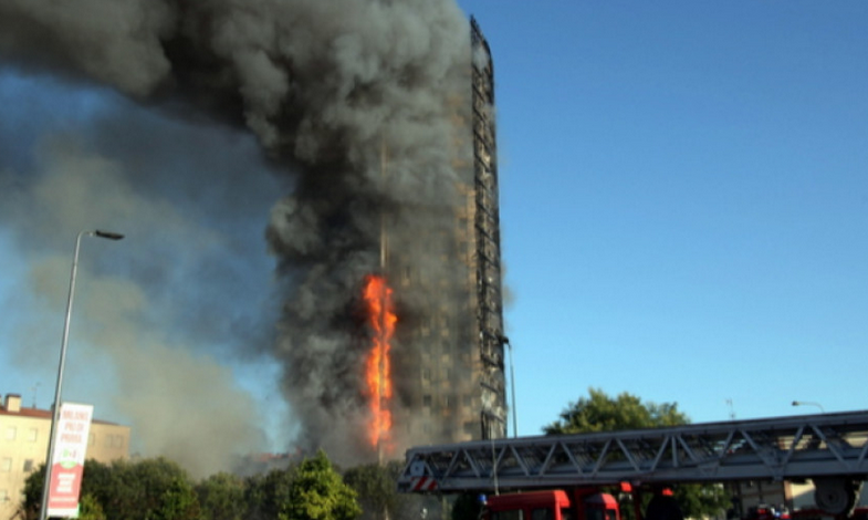 Пожарите в Сицилия взеха 3 жертви, 2000 души евакуирани в Пулия