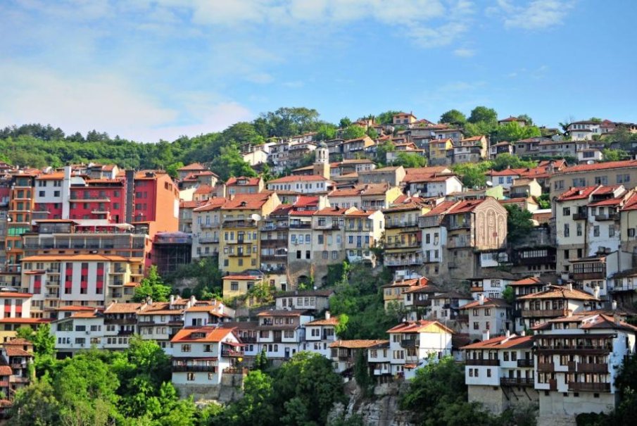 Непоносима миризма тормози Велико Търново