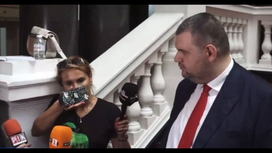 ГОРЕЩО В ПИК TV! Как Делян Пеевски се отметна от обещанието си (ВИДЕО)