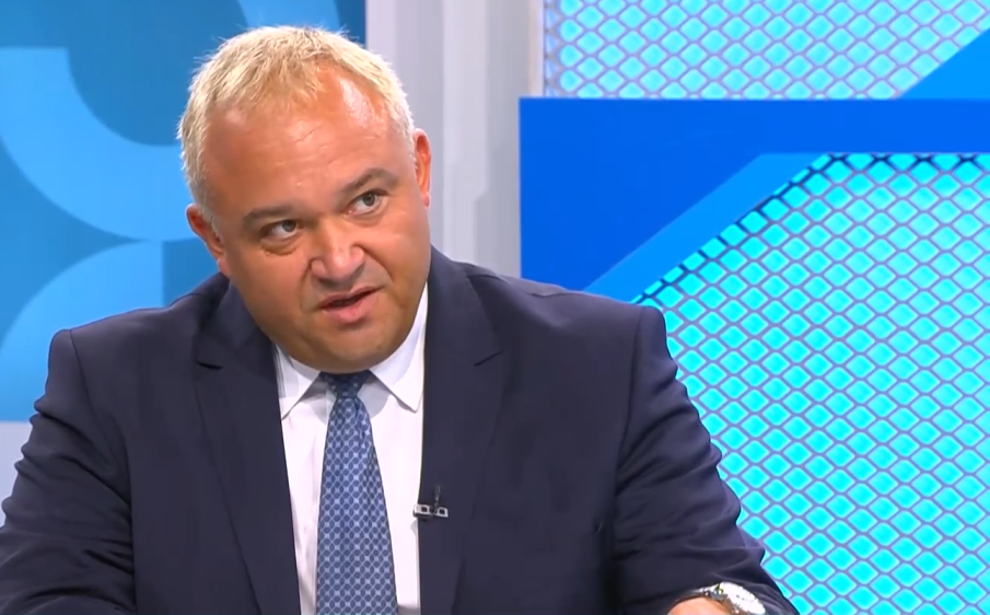 Демерджиев за оставката на Карадайъ: Целта е да се изперат някои политически фигури