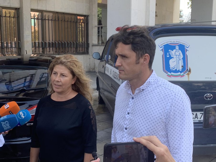 Задържаха плантатор с 315 растения от вида на конопа (СНИМКИ)