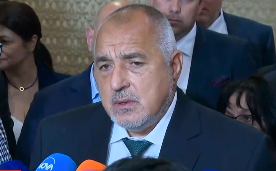 ИЗВЪНРЕДНО В ПИК: Борисов в затруднение, остана без...