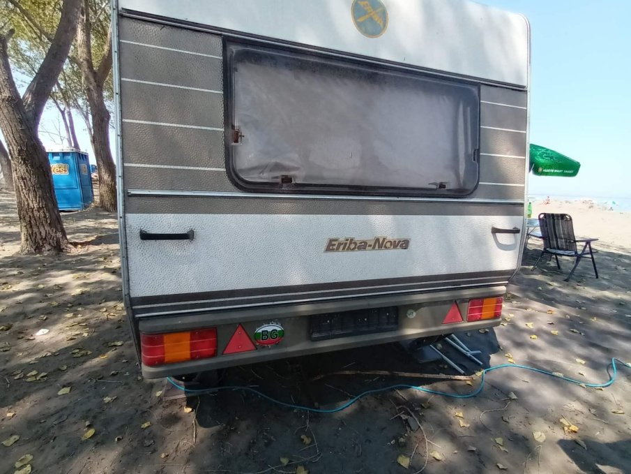 Къмпингуващи с каравани са окупирали защитената зона “Камчия”