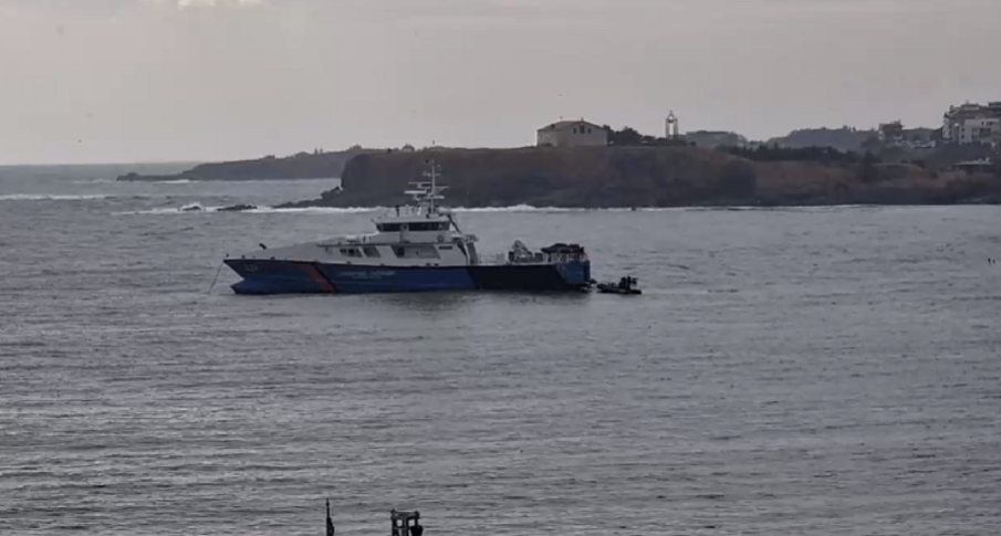 ОТ ПОСЛЕДНИТЕ МИНУТИ: Вадят още един труп от морето