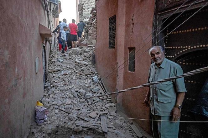 ЧУДОВИЩНА ТРАГЕДИЯ: Броят на загиналите при земетресението в Мароко надмина 800 души
