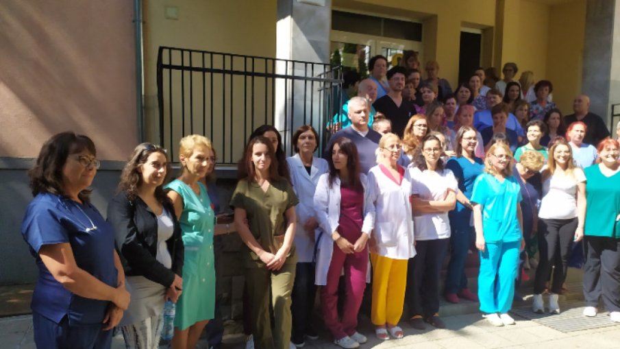 Протест в болница Шейново - искат си д-р Румен Велев за шеф