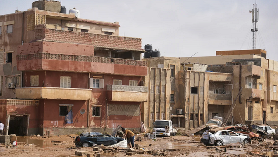ООН: Стотици хиляди хора са засегнати от бедствието след бурята Даниел в Либия