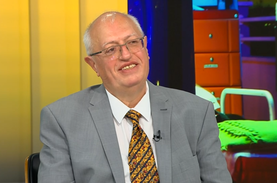 Бившият шеф на Пирогов с коментар за кючека върху линейката